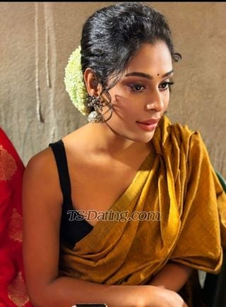 trans girl TopRuhi 4512505