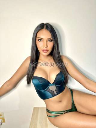 trans girl Topmodel 2322233 trans girl Topmodel 2322233