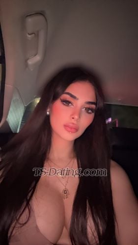 trans girl Transmayaa 3914025