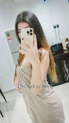 trans girl Trisya 6165713