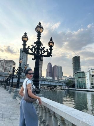 trans girl Ts7inchVersa 9946349