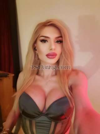 trans girl TsChristina 2062339 trans girl TsChristina 2062339