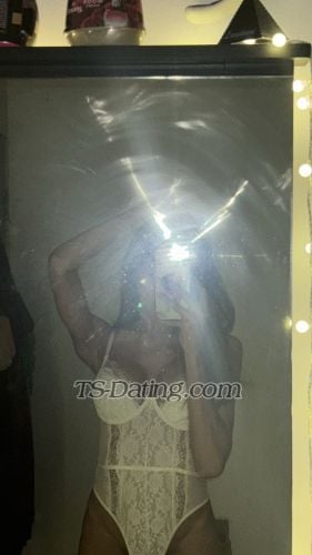 trans girl TsLalisa 0755168 trans girl TsLalisa 0755168