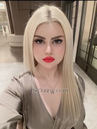 Shemale-TsMeganFoxy-1772977