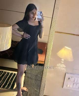 trans girl Tshrieng 9435900 trans girl Tshrieng 9435900