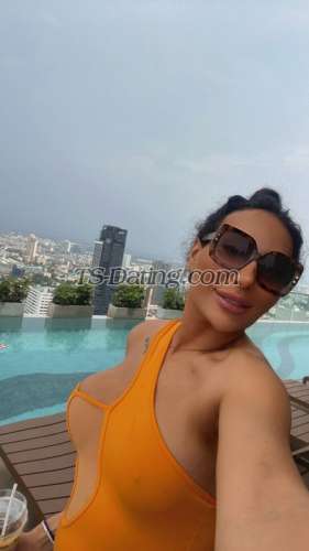 trans girl Tsjousy95 4616374