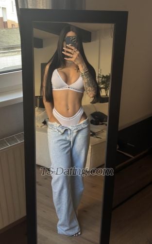 trans girl Tsloren 9569515 trans girl Tsloren 9569515