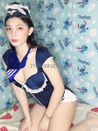 trans girl Tsnathalia 2137306