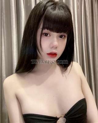 trans girl Ttrinh12 8907656