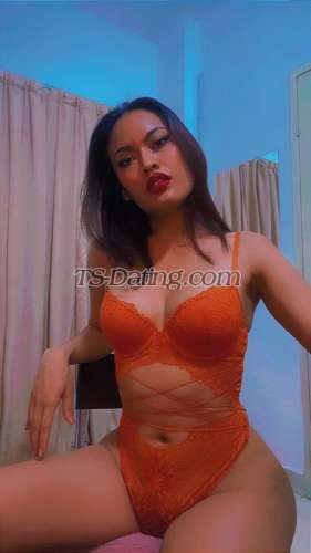 trans girl TwLana 0570194 trans girl TwLana 0570194