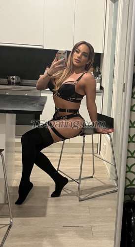 trans girl VALENTINAGUCI 4195307 trans girl VALENTINAGUCI 4195307