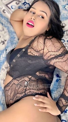 trans girl VERSAKSHARA 0403537 trans girl VERSAKSHARA 0403537