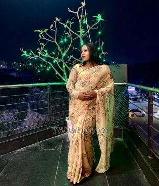 trans girl VERSAKSHARA 5237369 trans girl VERSAKSHARA 5237369