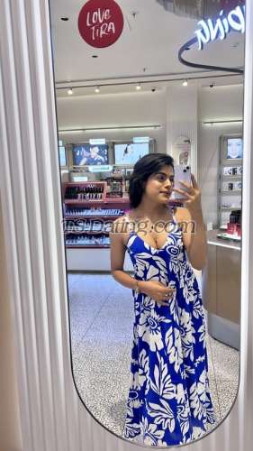 trans girl Vaani1998 8187894 trans girl Vaani1998 8187894