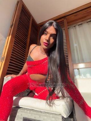 trans girl Valentinamoet 8743877 trans girl Valentinamoet 8743877