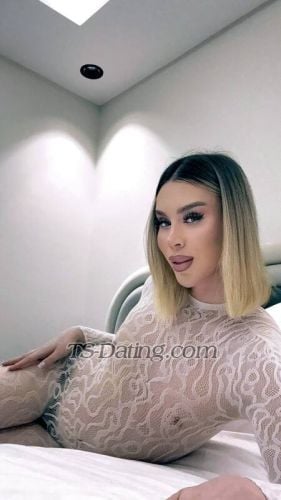 Shemale-Valentinis-0221079 