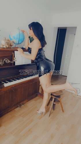 trans girl Valeriatabul 4908001