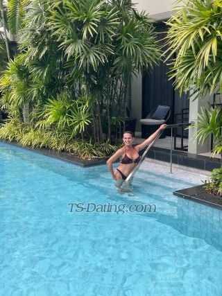 trans girl VelenaX 3338206