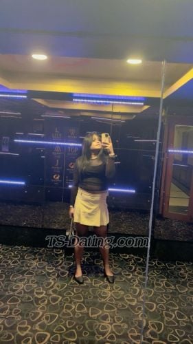 trans girl VerstileMahi 2984607 trans girl VerstileMahi 2984607