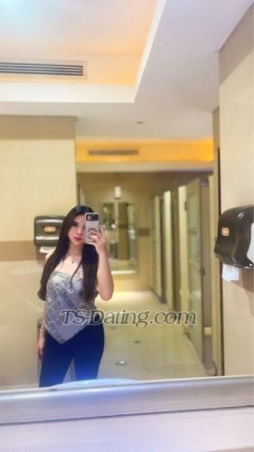 trans girl Vivi1708 8527650 trans girl Vivi1708 8527650