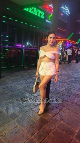 trans girl Vivi85 1456732 trans girl Vivi85 1456732