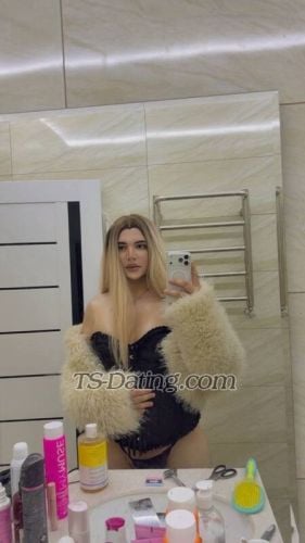 Shemale-victoria003-4034494 