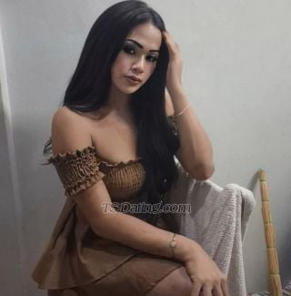 trans girl Wichysamui 1143814