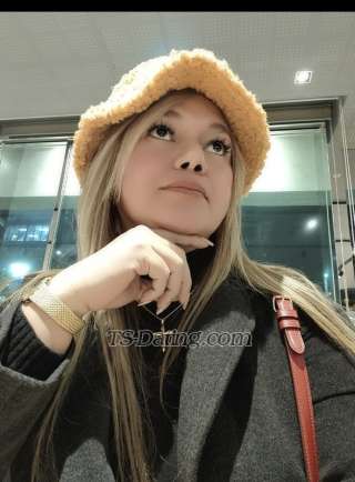 trans girl WildTsJOyce 8413415