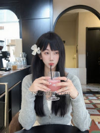 Annie wang ke wang ke Hong Kong Transex 很高兴认识大家 ts模特  经常来香港  身材好 皮肤光滑 声音甜美 温柔 照片真实本人有缘相识 愿意交往嘛 微💌 849245523 TG +85257129350