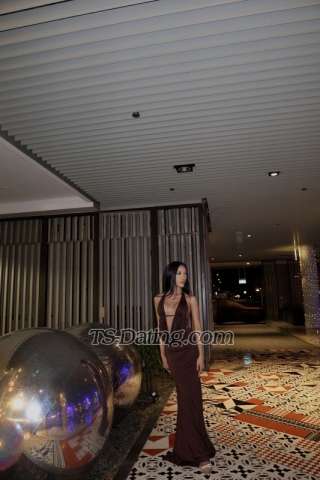 trans girl Xtinedior 1429797