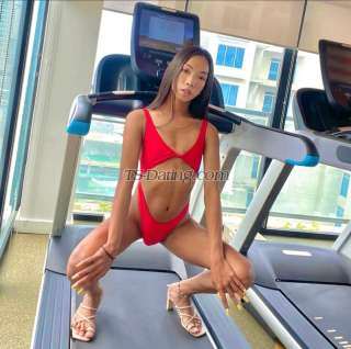 trans girl Xtinedior 4937394