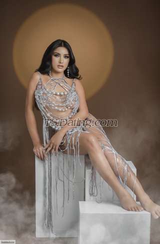 trans girl Yaniesmith 7121760