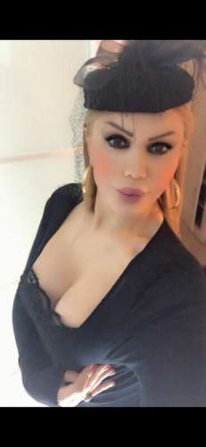 YaseminPam-2788943 