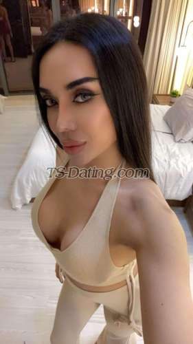 trans girl Yaya09999 1521213 trans girl Yaya09999 1521213