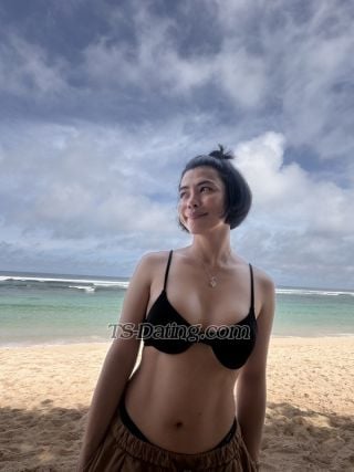 trans girl Youngpat 0319792