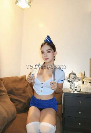 trans girl YummyKhia 0988531 trans girl YummyKhia 0988531
