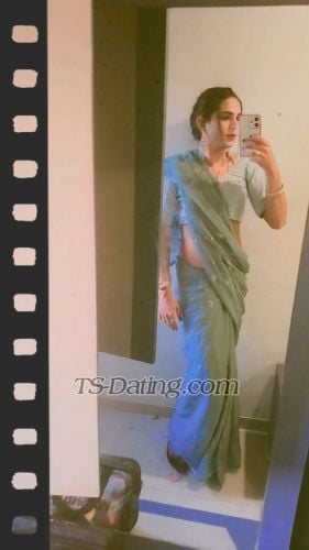 Shemale-YuvikaGupta-3074792 