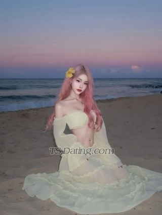 trans girl yoojin 2711932