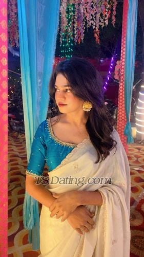 transsexual escort / your candle / India