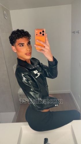 trans girl Zahiahot 8230336 trans girl Zahiahot 8230336