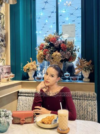 trans girl Zaraaqilasrg 9770756