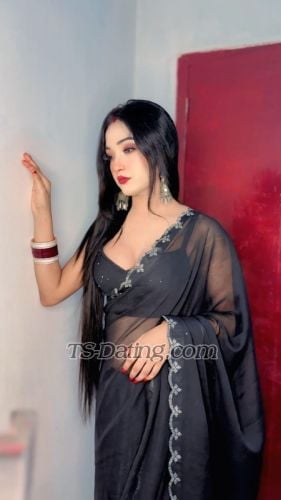 transsexual escort / Zararose / India