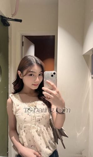 trans girl Zeralove 2183248