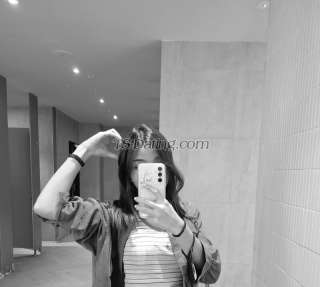 trans girl Zeralove 5048106