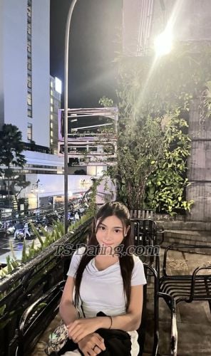 trans girl Zeralove 8895819