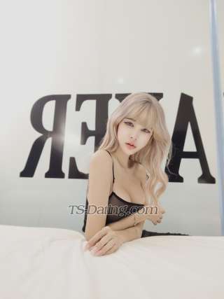 trans girl zuriwang 2684080 trans girl zuriwang 2684080