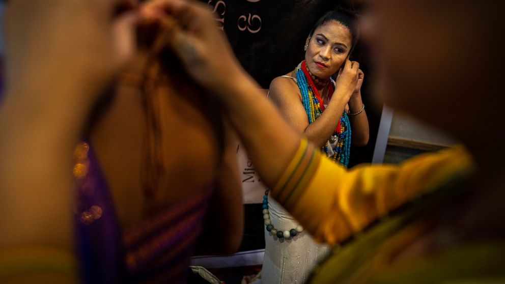 AP PHOTOS: Pageant celebrates transgender life in India - ABC News